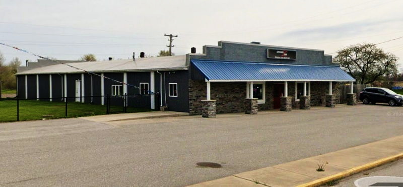 Midway Lanes - 2024 Street View (newer photo)